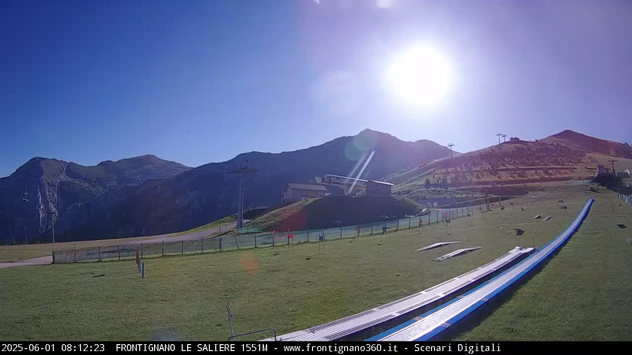 Frontignano, Ussita - Monte Bove Mount & Ski Slope Live Cam - Macerata, Marche, Italy