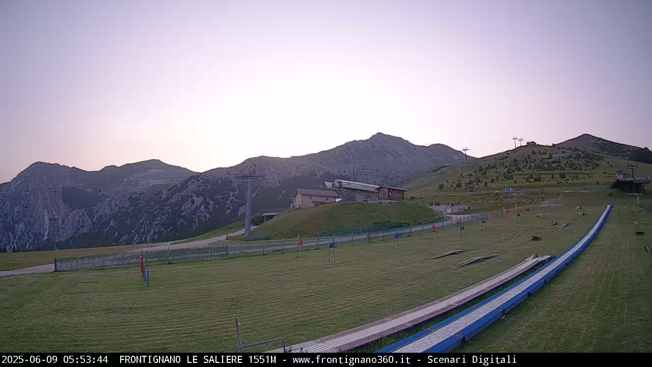 Frontignano, Ussita - Monte Bove Mount & Ski Slope Live Cam - Macerata, Marche, Italy