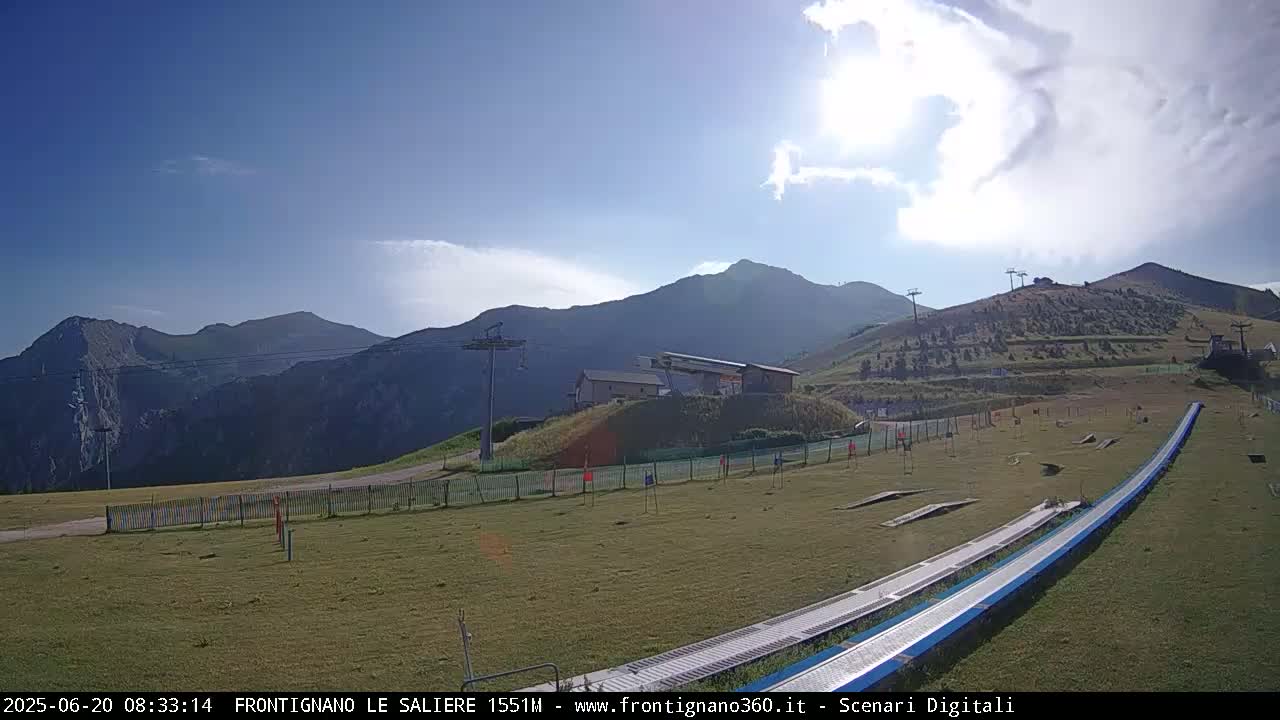 Frontignano, Ussita - Monte Bove Mount & Ski Slope Live Cam - Macerata, Marche, Italy