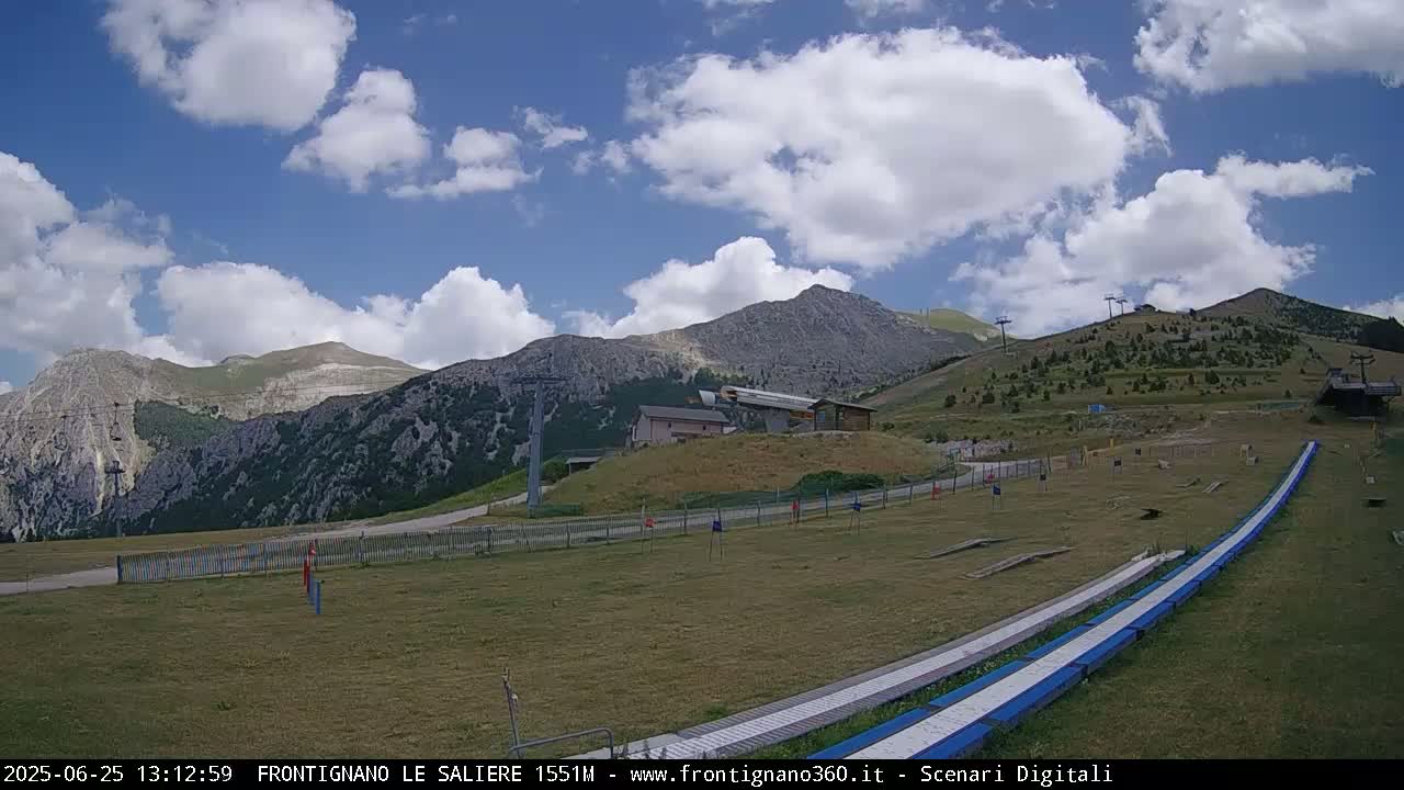 Frontignano, Ussita - Monte Bove Mount & Ski Slope Live Cam - Macerata, Marche, Italy