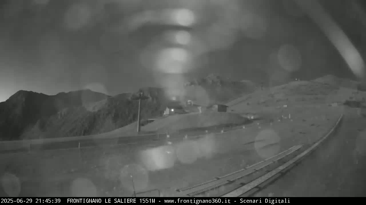 Frontignano, Ussita - Monte Bove Mount & Ski Slope Live Cam - Macerata, Marche, Italy