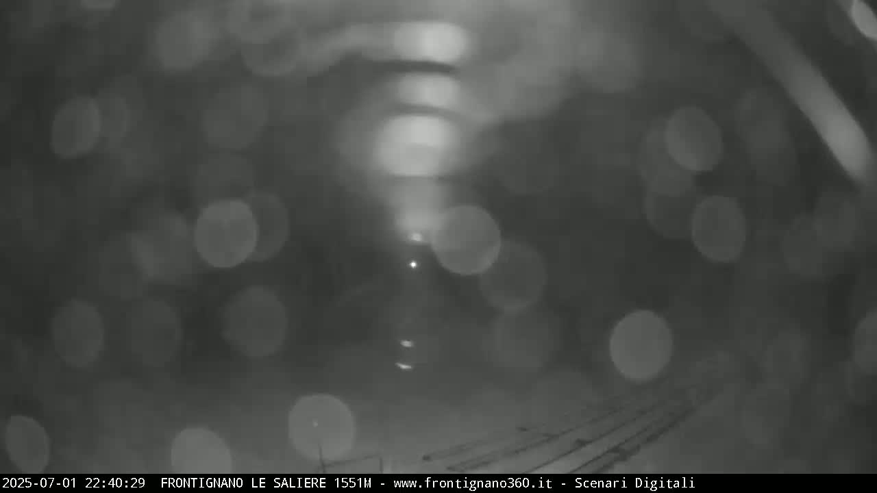 Frontignano, Ussita - Monte Bove Mount & Ski Slope Live Cam - Macerata, Marche, Italy