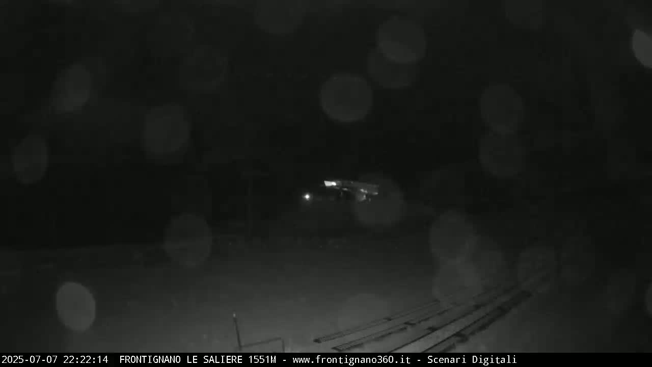Frontignano, Ussita - Monte Bove Mount & Ski Slope Live Cam - Macerata, Marche, Italy
