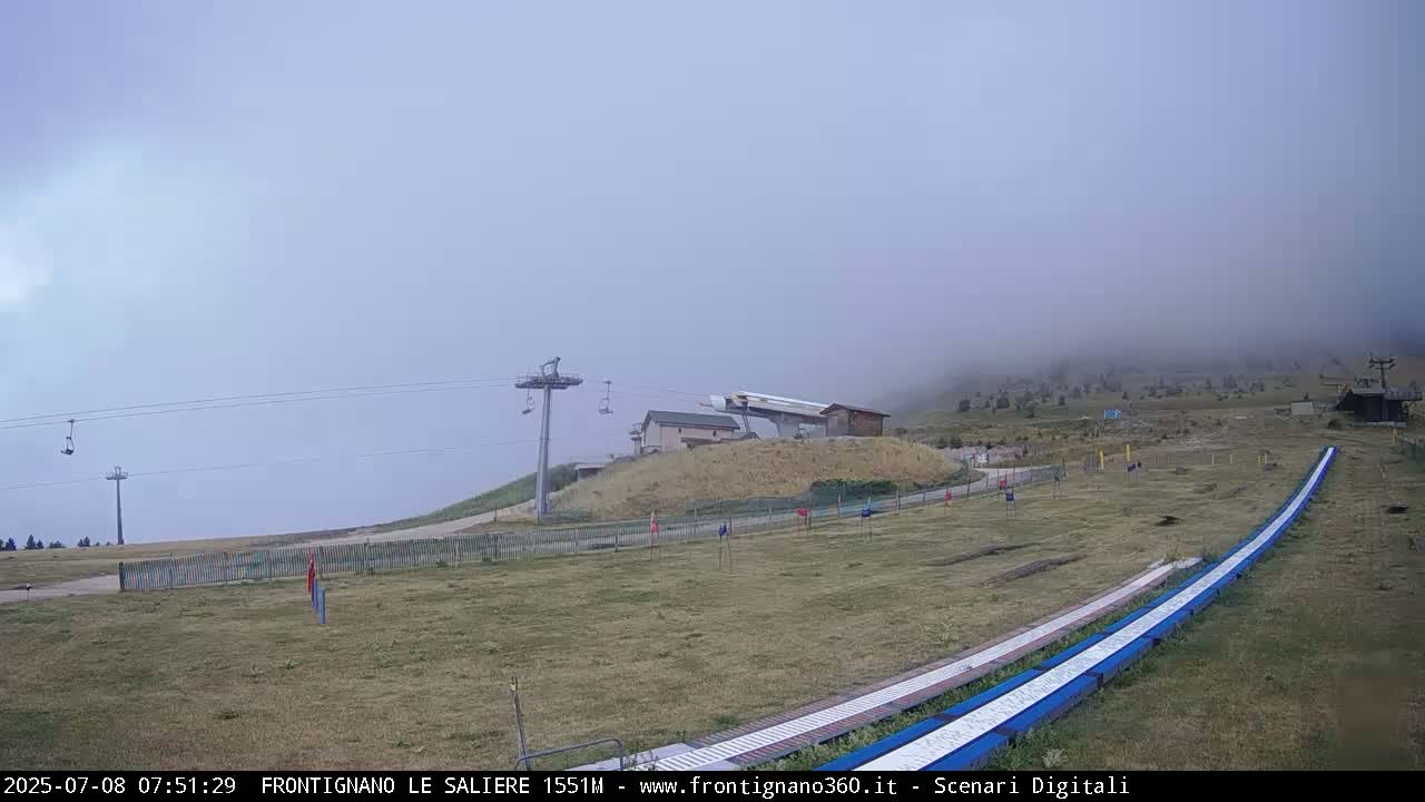 Frontignano, Ussita - Monte Bove Mount & Ski Slope Live Cam - Macerata, Marche, Italy