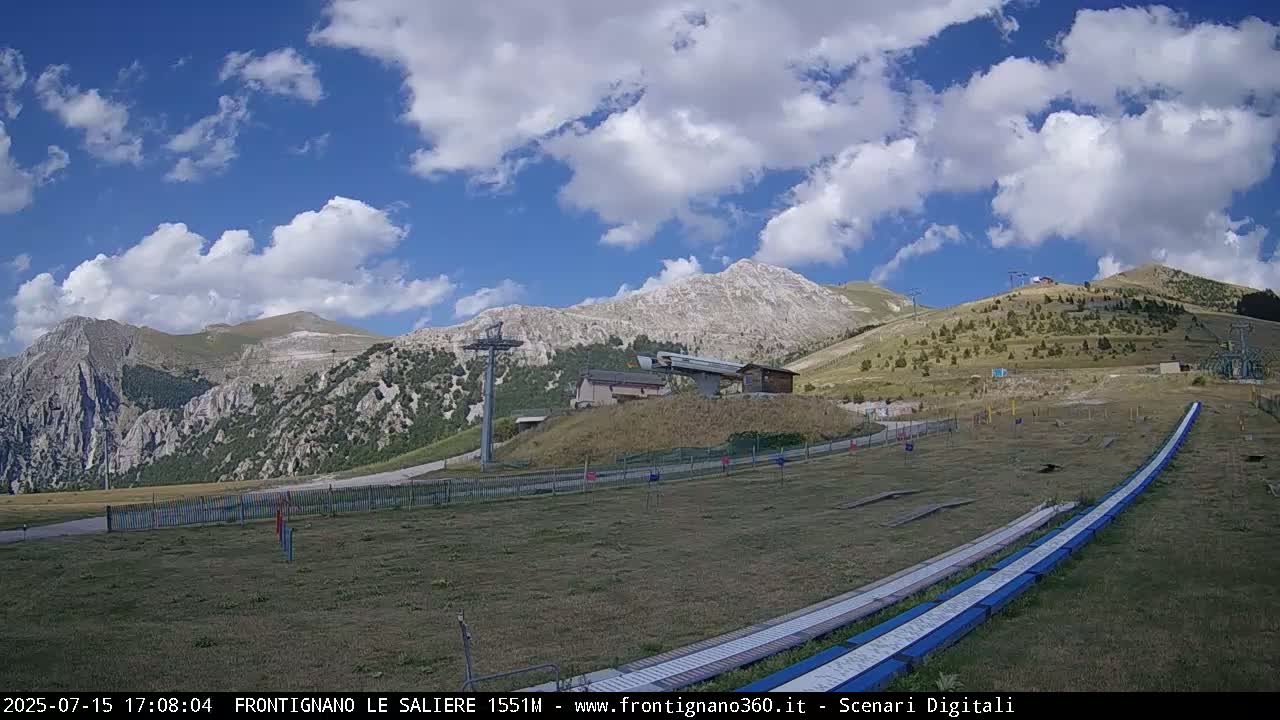 Frontignano, Ussita - Monte Bove Mount & Ski Slope Live Cam - Macerata, Marche, Italy