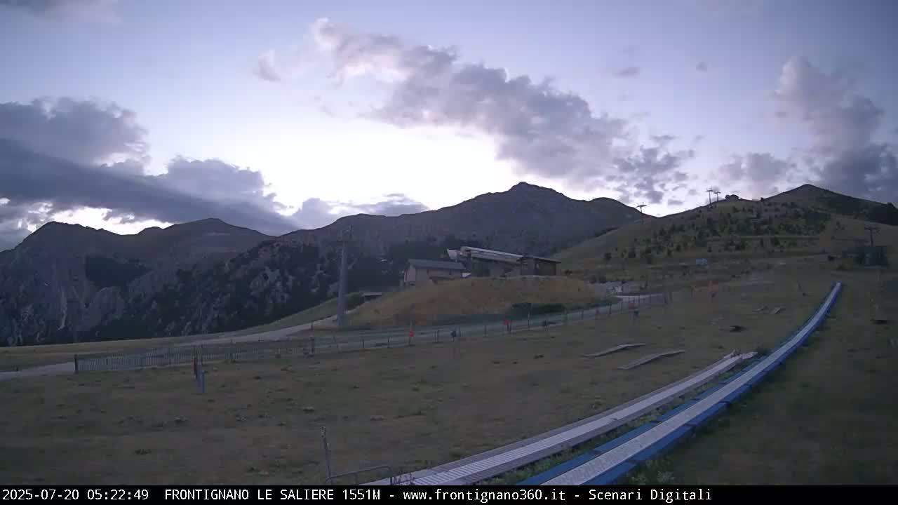 Frontignano, Ussita - Monte Bove Mount & Ski Slope Live Cam - Macerata, Marche, Italy