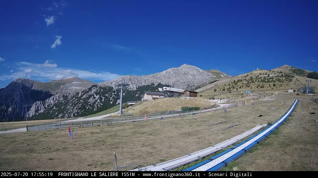 Frontignano, Ussita - Monte Bove Mount & Ski Slope Live Cam - Macerata, Marche, Italy