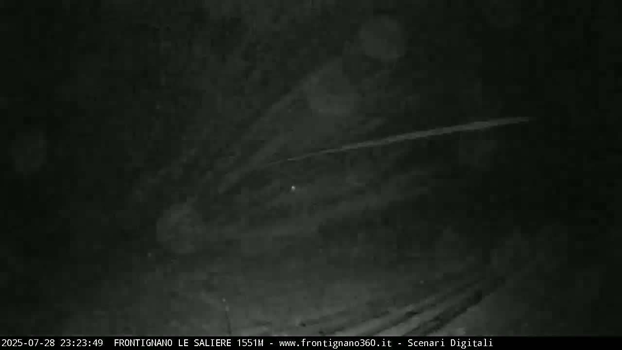 Frontignano, Ussita - Monte Bove Mount & Ski Slope Live Cam - Macerata, Marche, Italy
