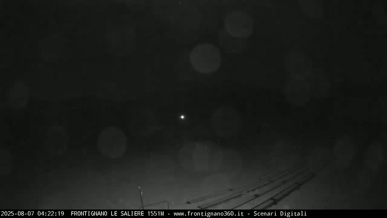 Frontignano, Ussita - Monte Bove Mount & Ski Slope Live Cam - Macerata, Marche, Italy