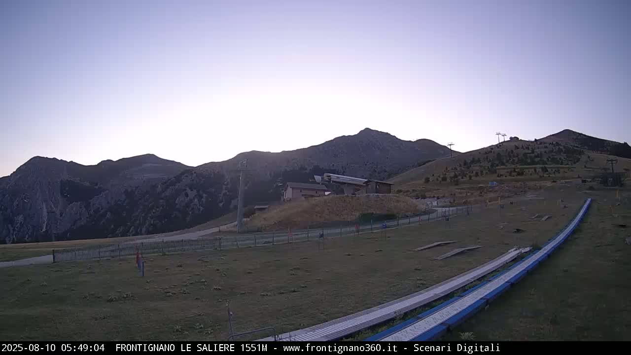Frontignano, Ussita - Monte Bove Mount & Ski Slope Live Cam - Macerata, Marche, Italy