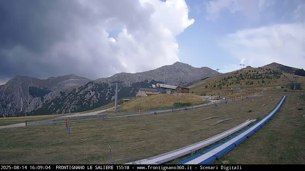 Frontignano, Ussita - Monte Bove Mount & Ski Slope Live Cam - Macerata, Marche, Italy