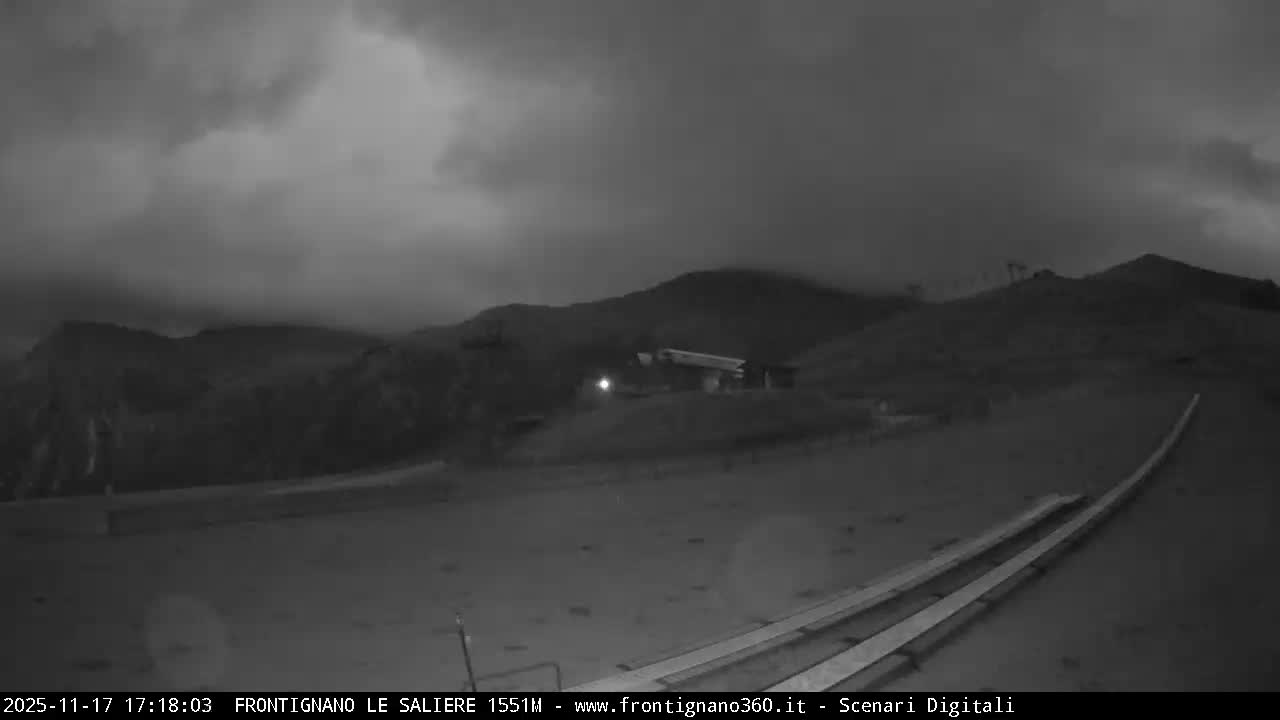 Frontignano, Ussita - Monte Bove Mount & Ski Slope Live Cam - Macerata, Marche, Italy