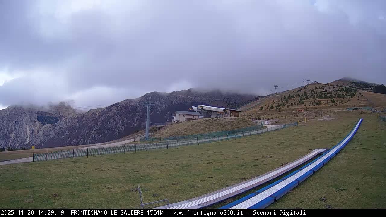 Frontignano, Ussita - Monte Bove Mount & Ski Slope Live Cam - Macerata, Marche, Italy