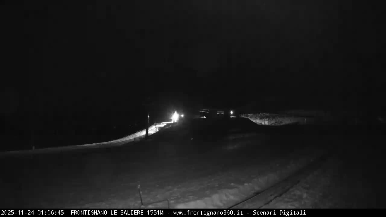 Frontignano, Ussita - Monte Bove Mount & Ski Slope Live Cam - Macerata, Marche, Italy