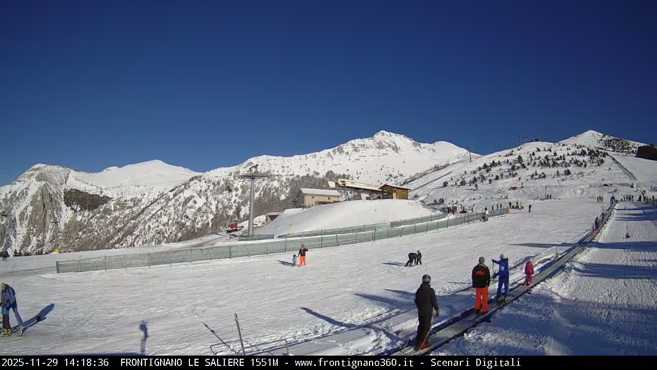 Frontignano, Ussita - Monte Bove Mount & Ski Slope Live Cam - Macerata, Marche, Italy