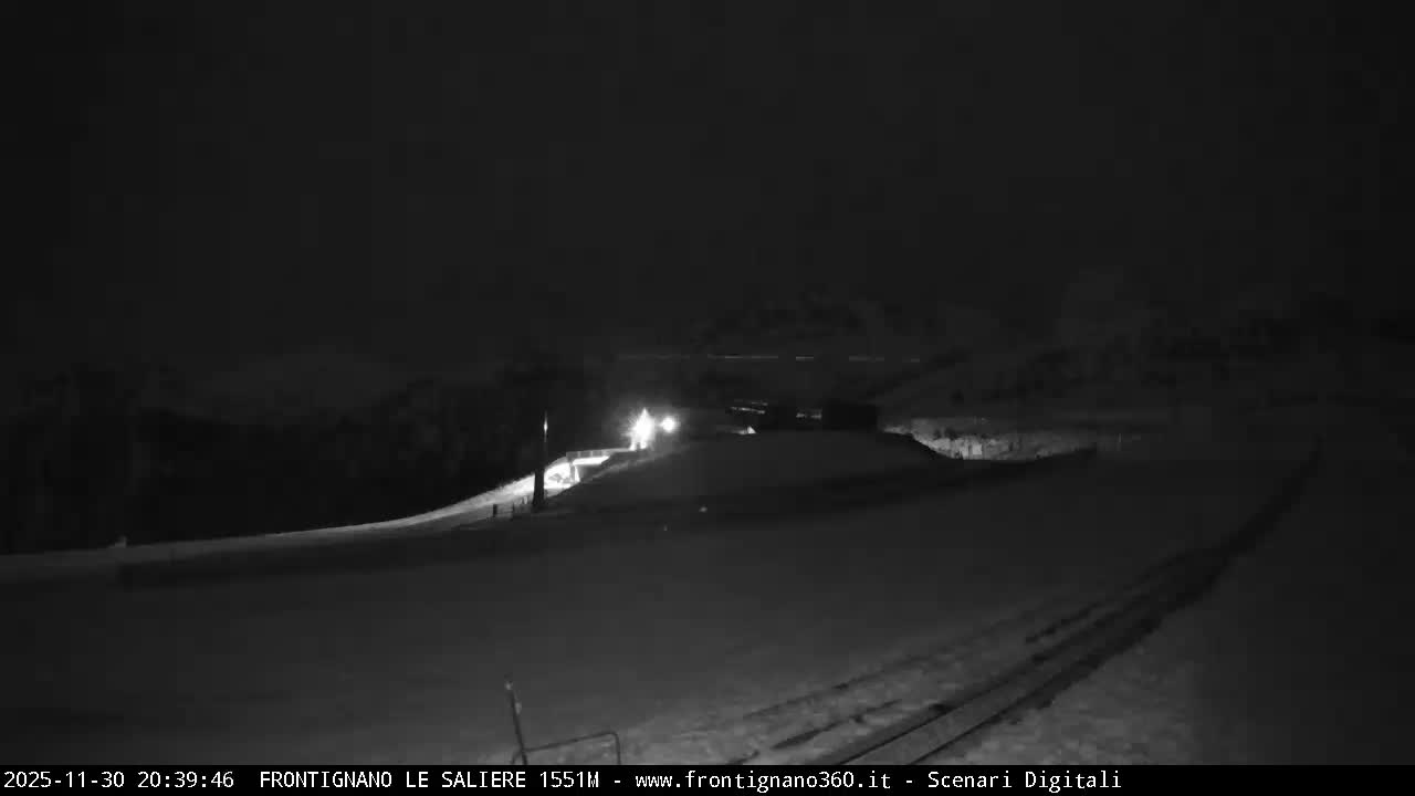 Frontignano, Ussita - Monte Bove Mount & Ski Slope Live Cam - Macerata, Marche, Italy