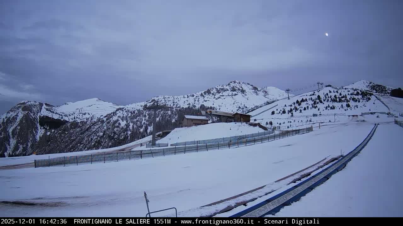 Frontignano, Ussita - Monte Bove Mount & Ski Slope Live Cam - Macerata, Marche, Italy