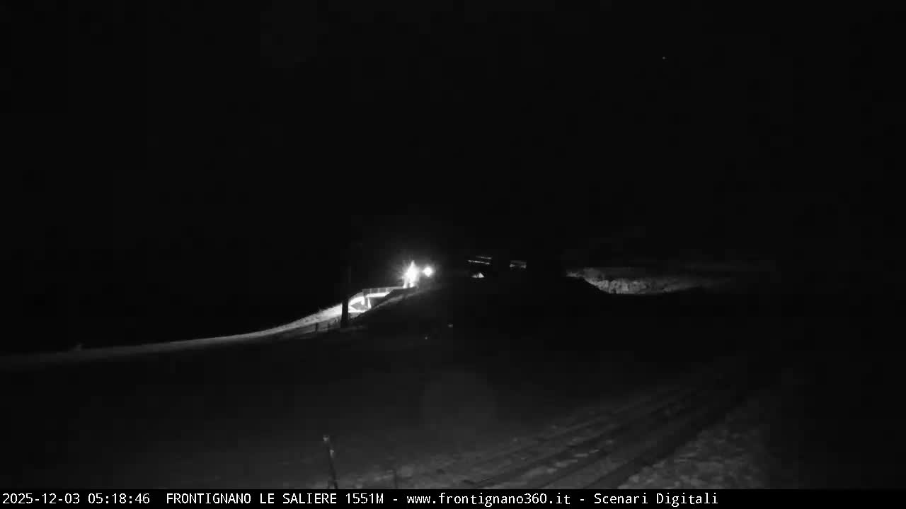 Frontignano, Ussita - Monte Bove Mount & Ski Slope Live Cam - Macerata, Marche, Italy