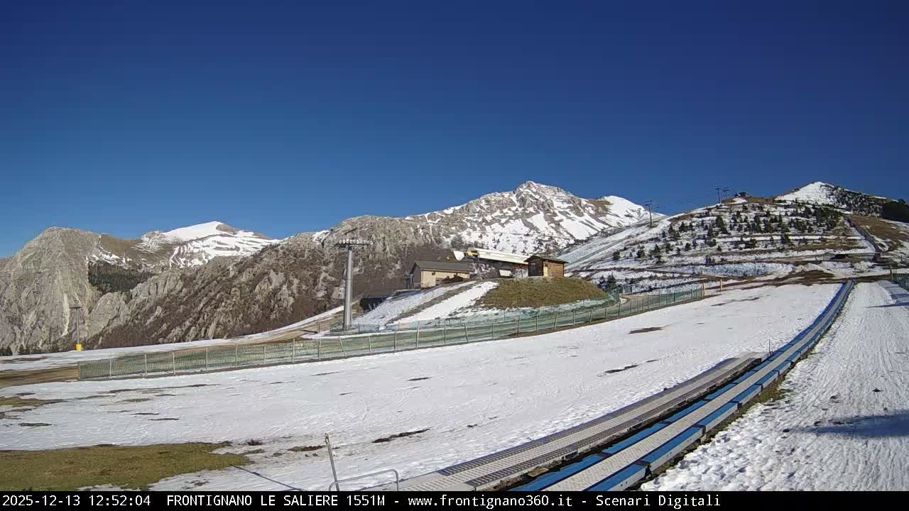Frontignano, Ussita - Monte Bove Mount & Ski Slope Live Cam - Macerata, Marche, Italy