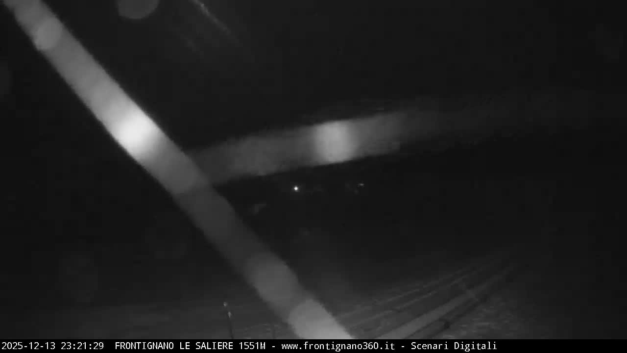 Frontignano, Ussita - Monte Bove Mount & Ski Slope Live Cam - Macerata, Marche, Italy