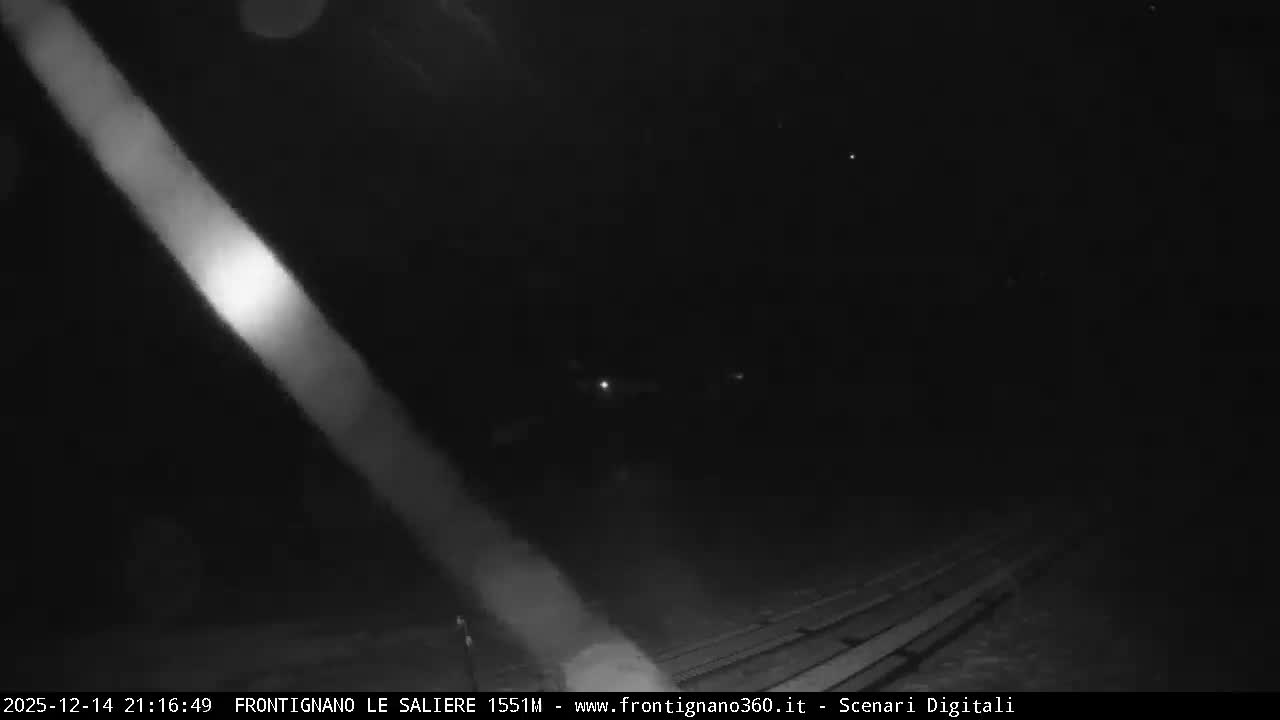 Frontignano, Ussita - Monte Bove Mount & Ski Slope Live Cam - Macerata, Marche, Italy