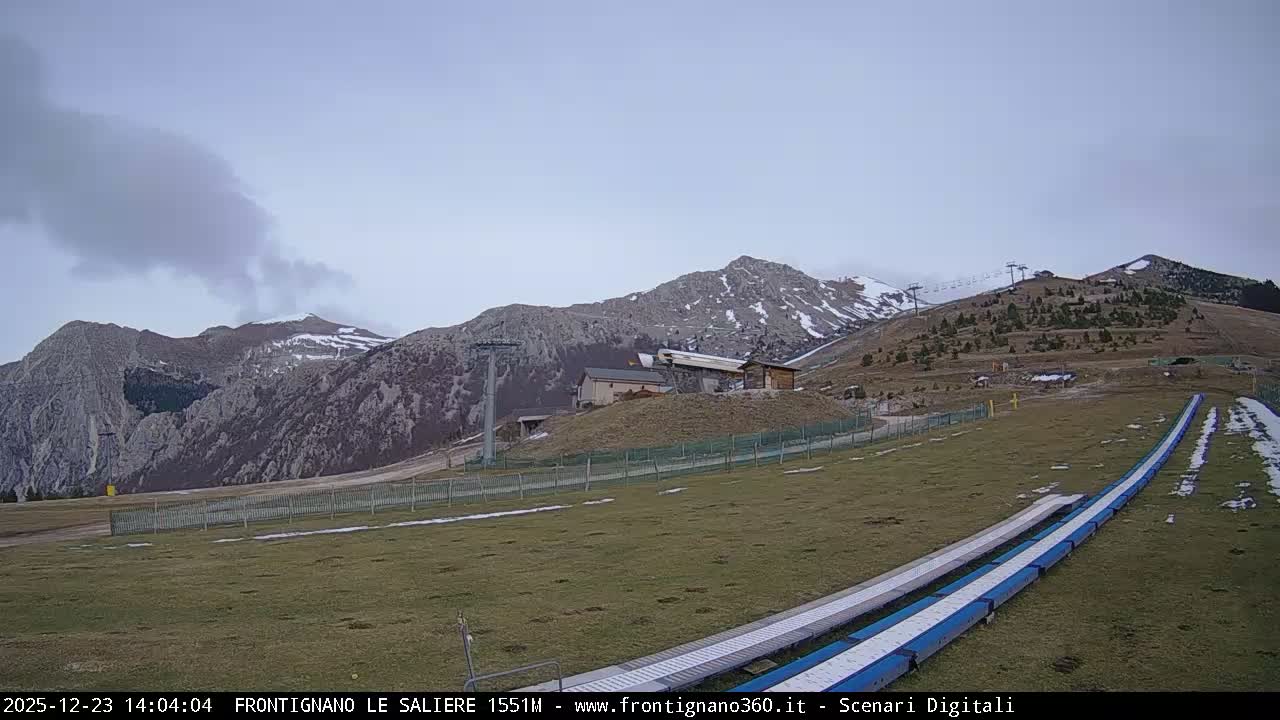 Frontignano, Ussita - Monte Bove Mount & Ski Slope Live Cam - Macerata, Marche, Italy