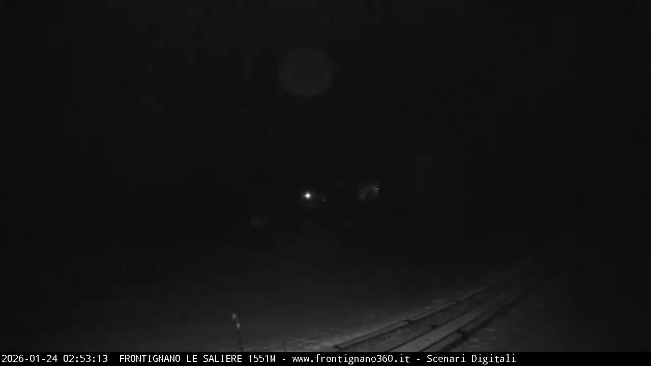 Frontignano, Ussita - Monte Bove Mount & Ski Slope Live Cam - Macerata, Marche, Italy