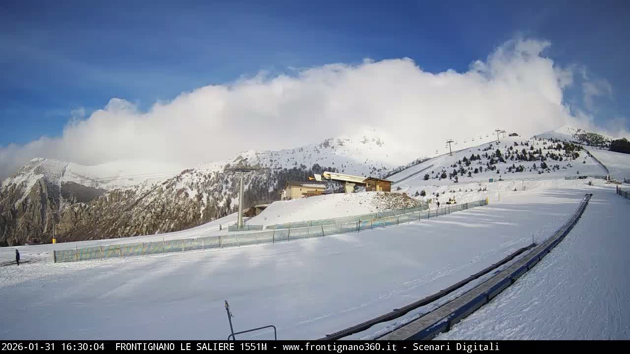 Frontignano, Ussita - Monte Bove Mount & Ski Slope Live Cam - Macerata, Marche, Italy