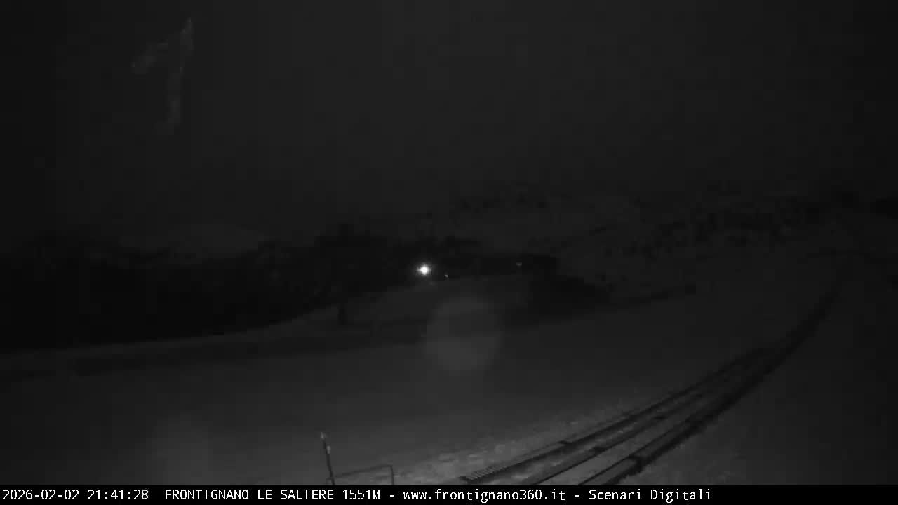 Frontignano, Ussita - Monte Bove Mount & Ski Slope Live Cam - Macerata, Marche, Italy