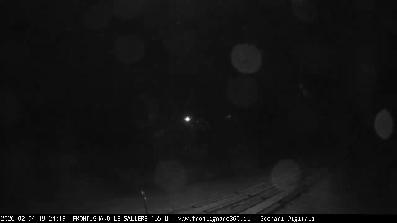 Frontignano, Ussita - Monte Bove Mount & Ski Slope Live Cam - Macerata, Marche, Italy