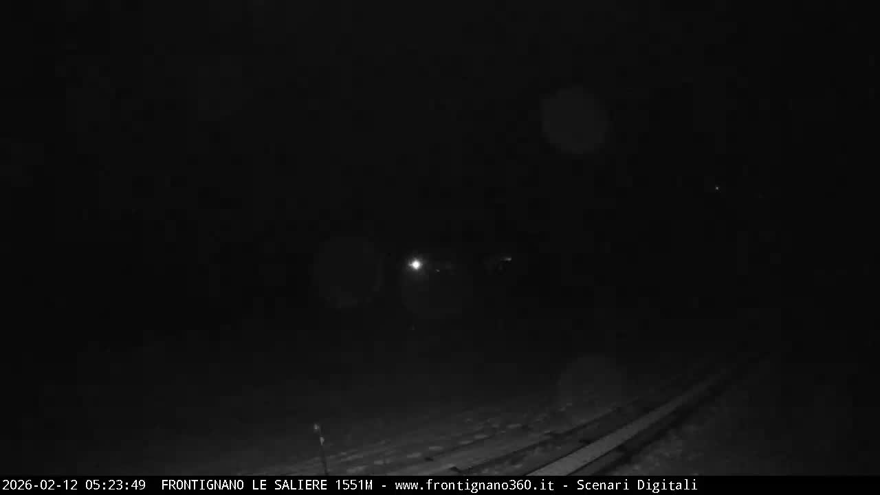 Frontignano, Ussita - Monte Bove Mount & Ski Slope Live Cam - Macerata, Marche, Italy