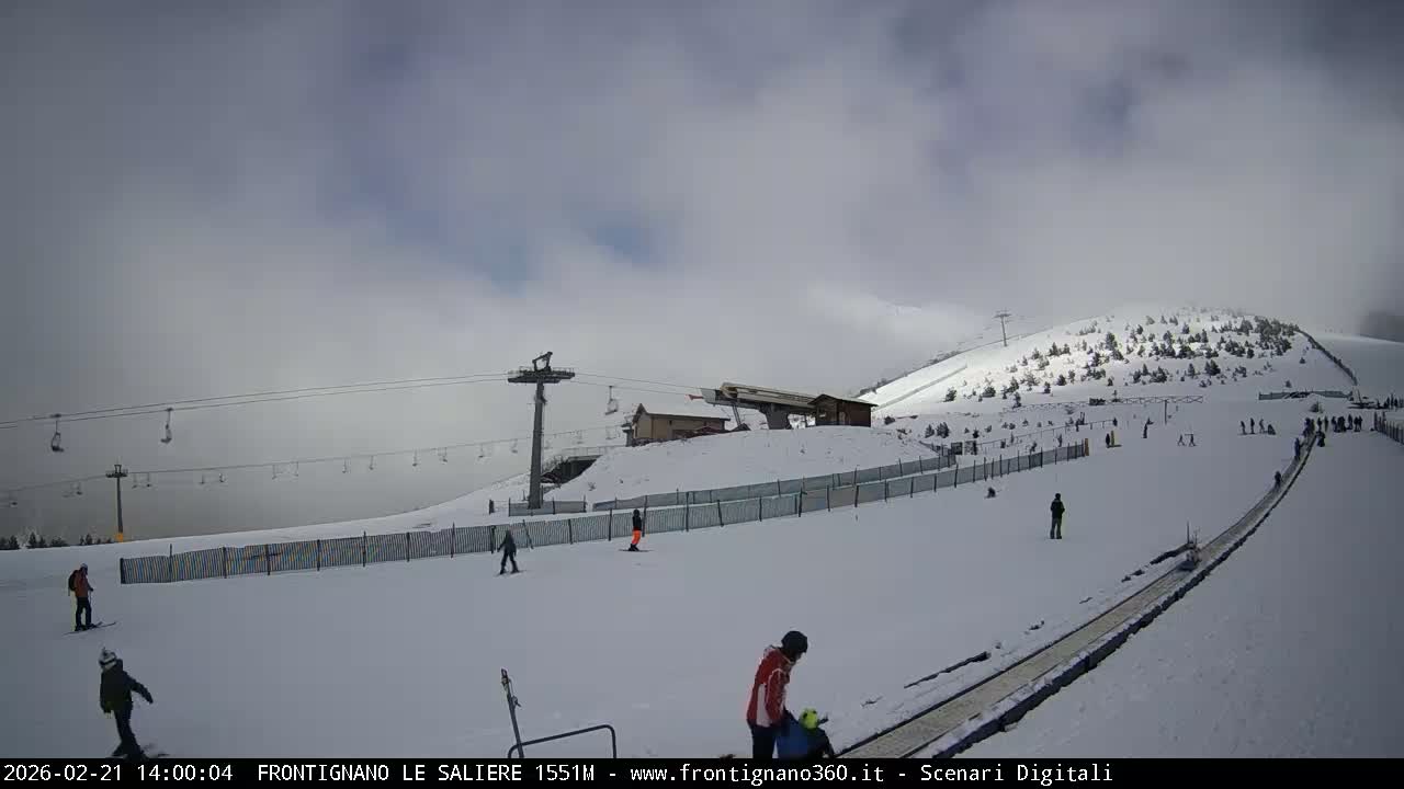 Frontignano, Ussita - Monte Bove Mount & Ski Slope Live Cam - Macerata, Marche, Italy