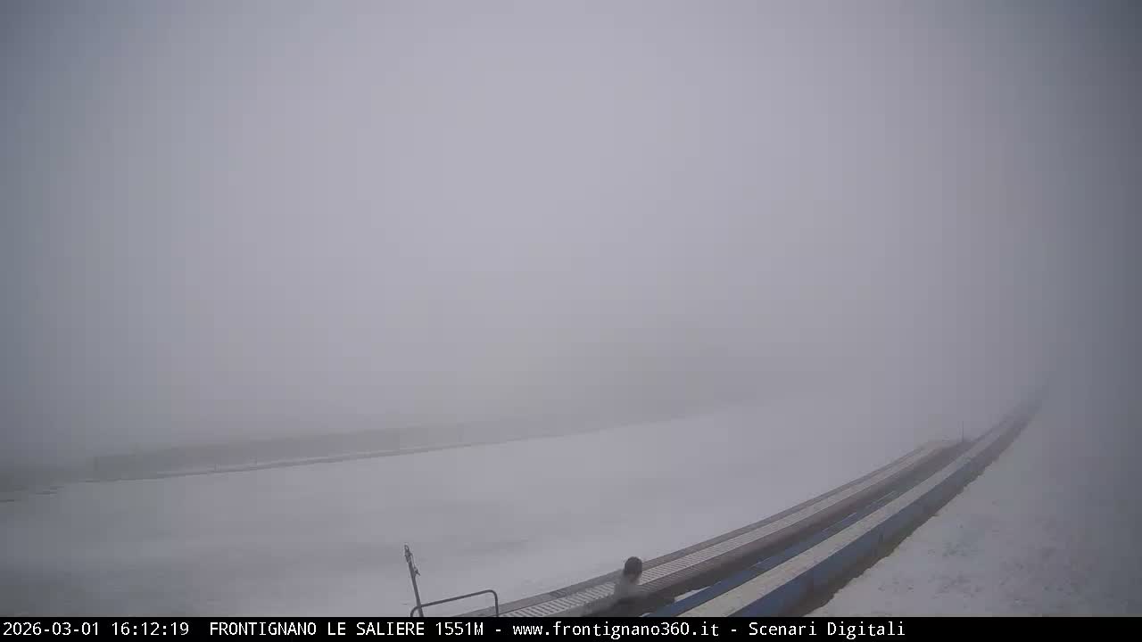 Frontignano, Ussita - Monte Bove Mount & Ski Slope Live Cam - Macerata, Marche, Italy