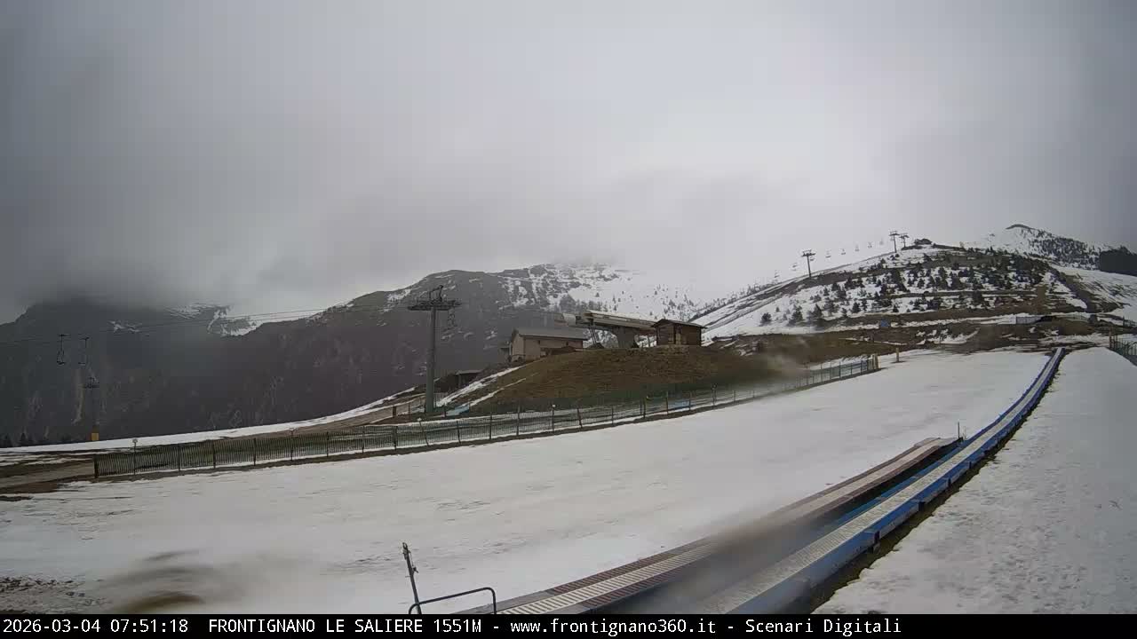 Frontignano, Ussita - Monte Bove Mount & Ski Slope Live Cam - Macerata, Marche, Italy