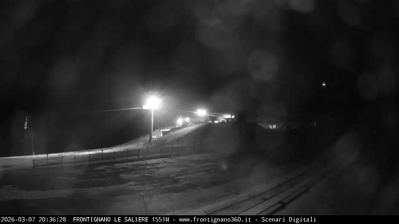 Frontignano, Ussita - Monte Bove Mount & Ski Slope Live Cam - Macerata, Marche, Italy