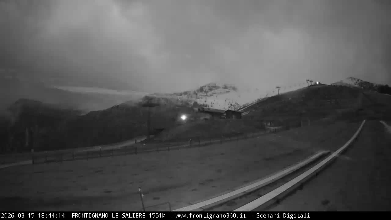 Frontignano, Ussita - Monte Bove Mount & Ski Slope Live Cam - Macerata, Marche, Italy