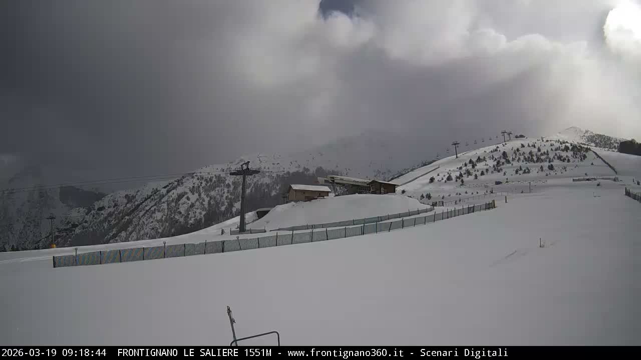 Frontignano, Ussita - Monte Bove Mount & Ski Slope Live Cam - Macerata, Marche, Italy