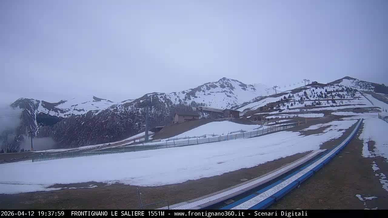 Frontignano, Ussita - Monte Bove Mount & Ski Slope Live Cam - Macerata, Marche, Italy