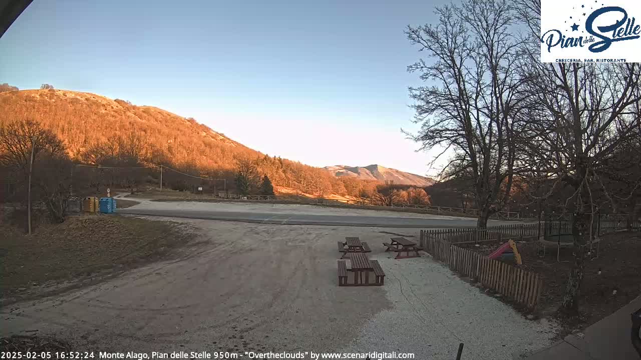 Nocera Umbra, Monte Alago Live Cam - Perugia, Umbria, Italy