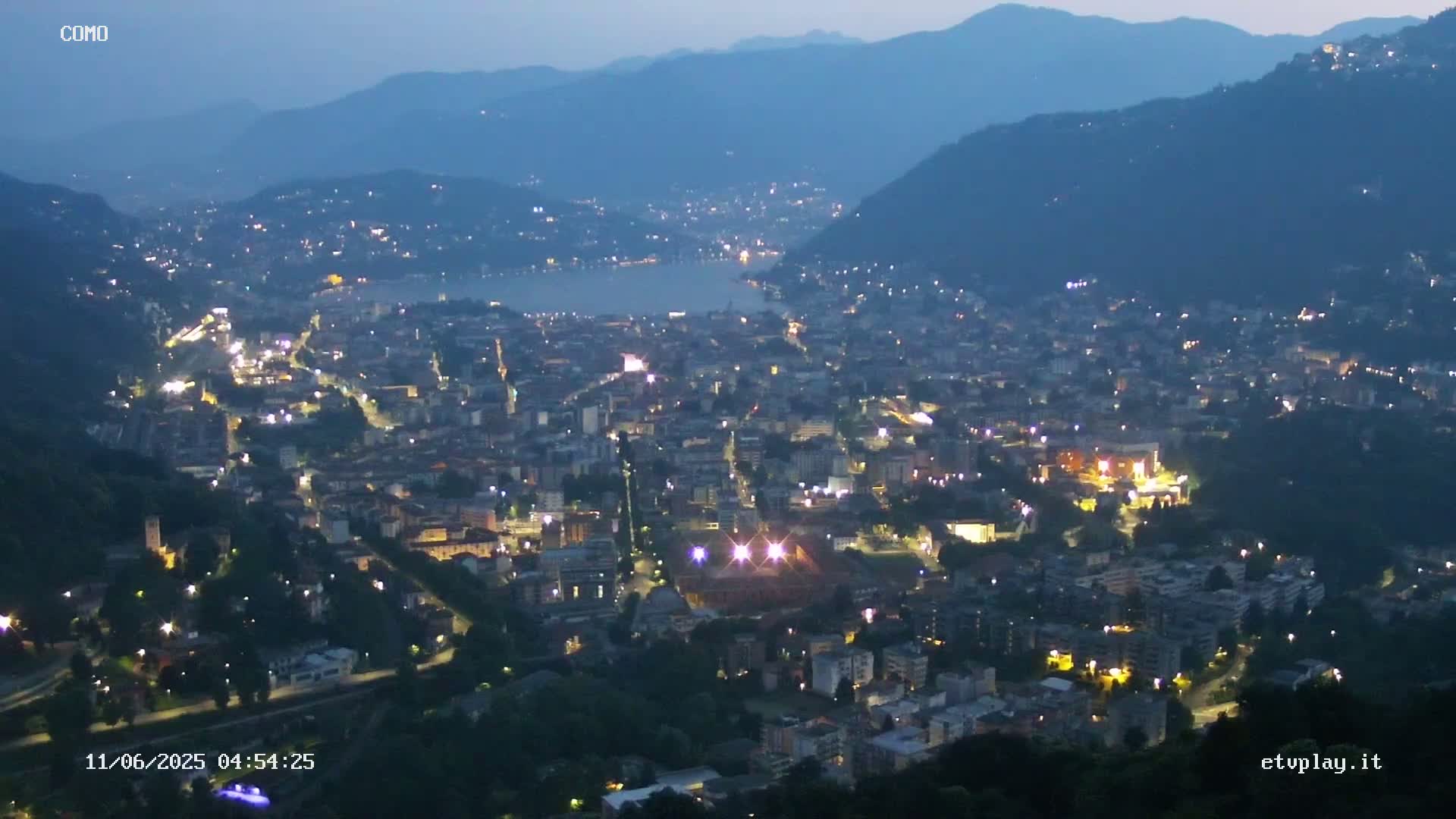 Como City & Lake Skyline Live Cam - Lombardy, Italy