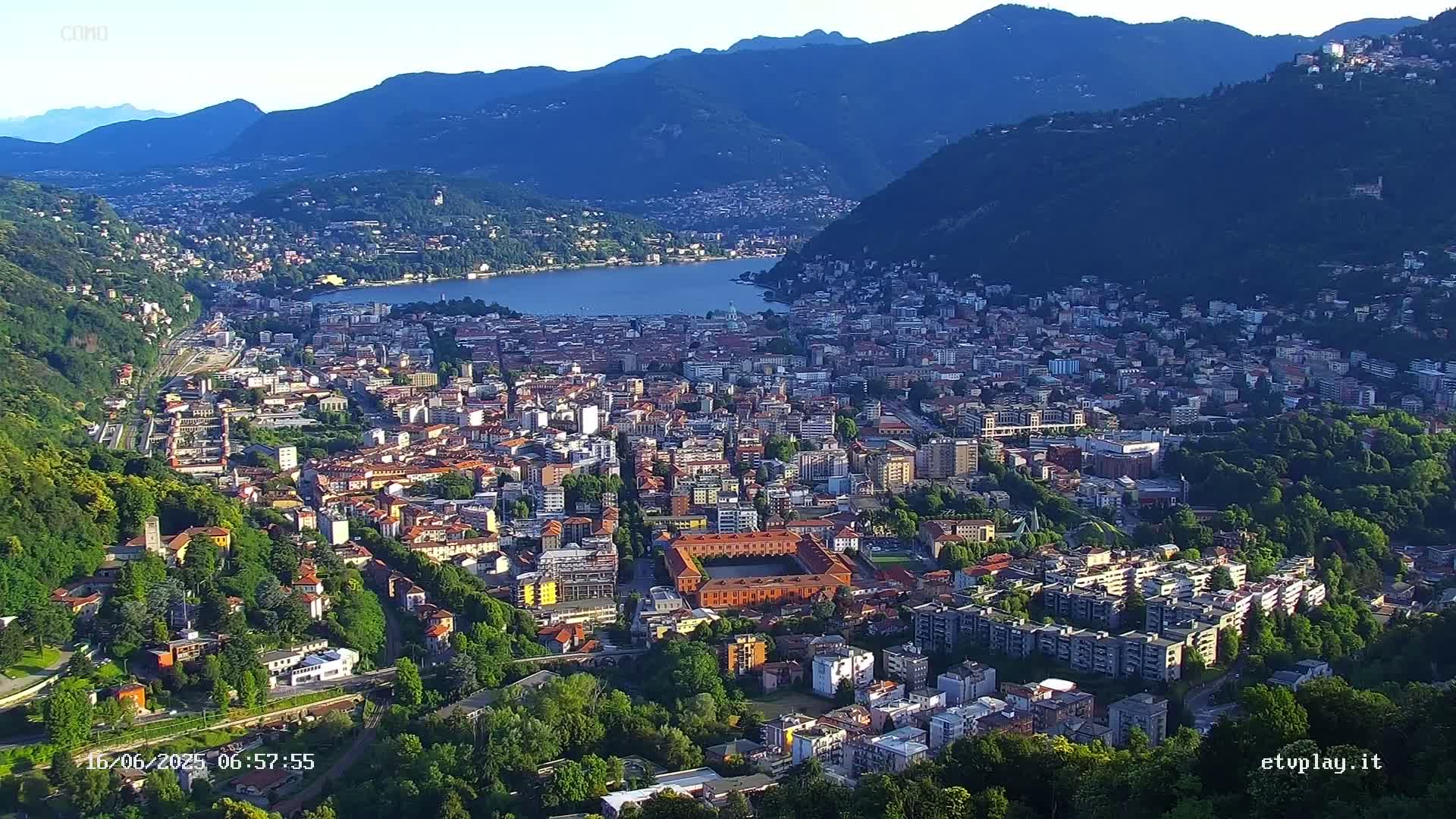 Como City & Lake Skyline Live Cam - Lombardy, Italy