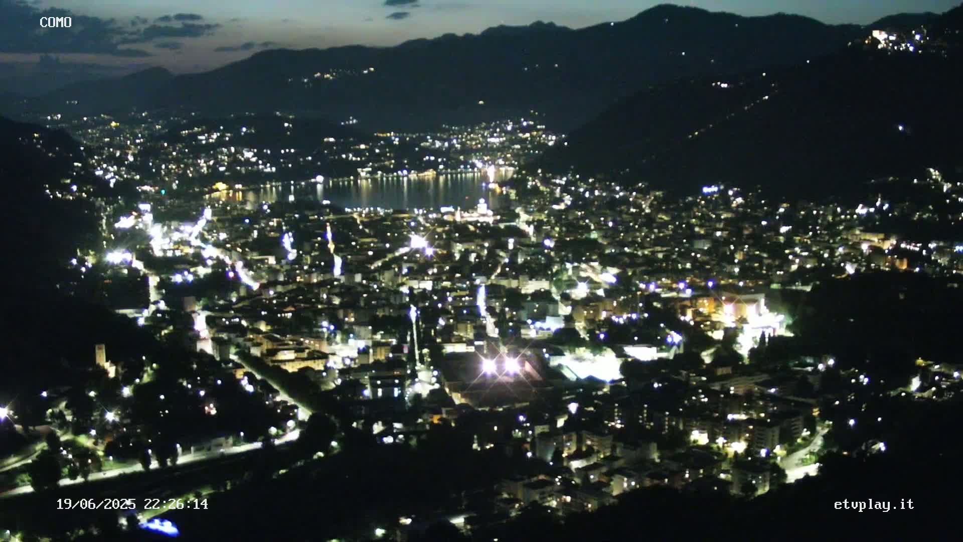 Como City & Lake Skyline Live Cam - Lombardy, Italy