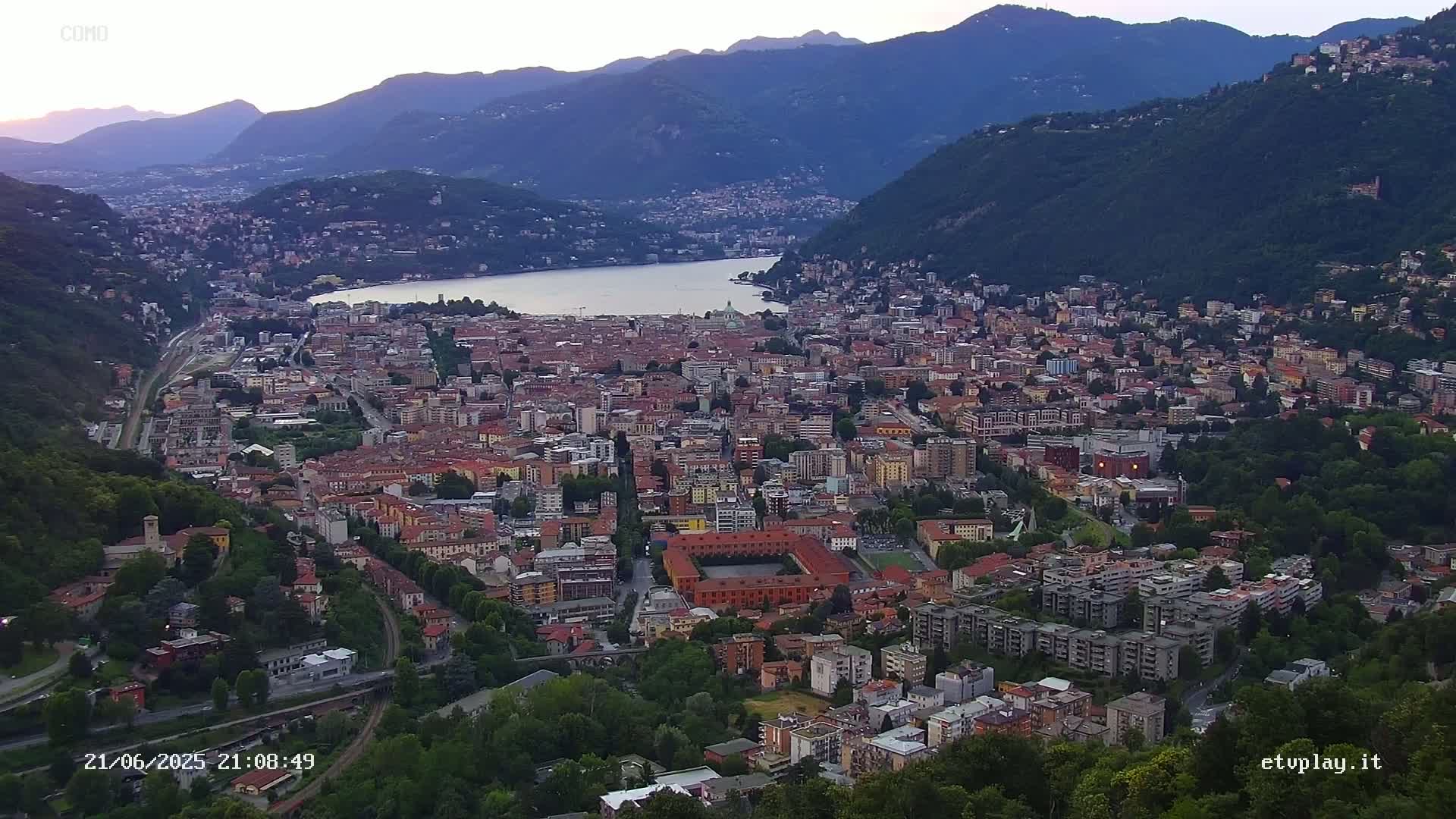 Como City & Lake Skyline Live Cam - Lombardy, Italy