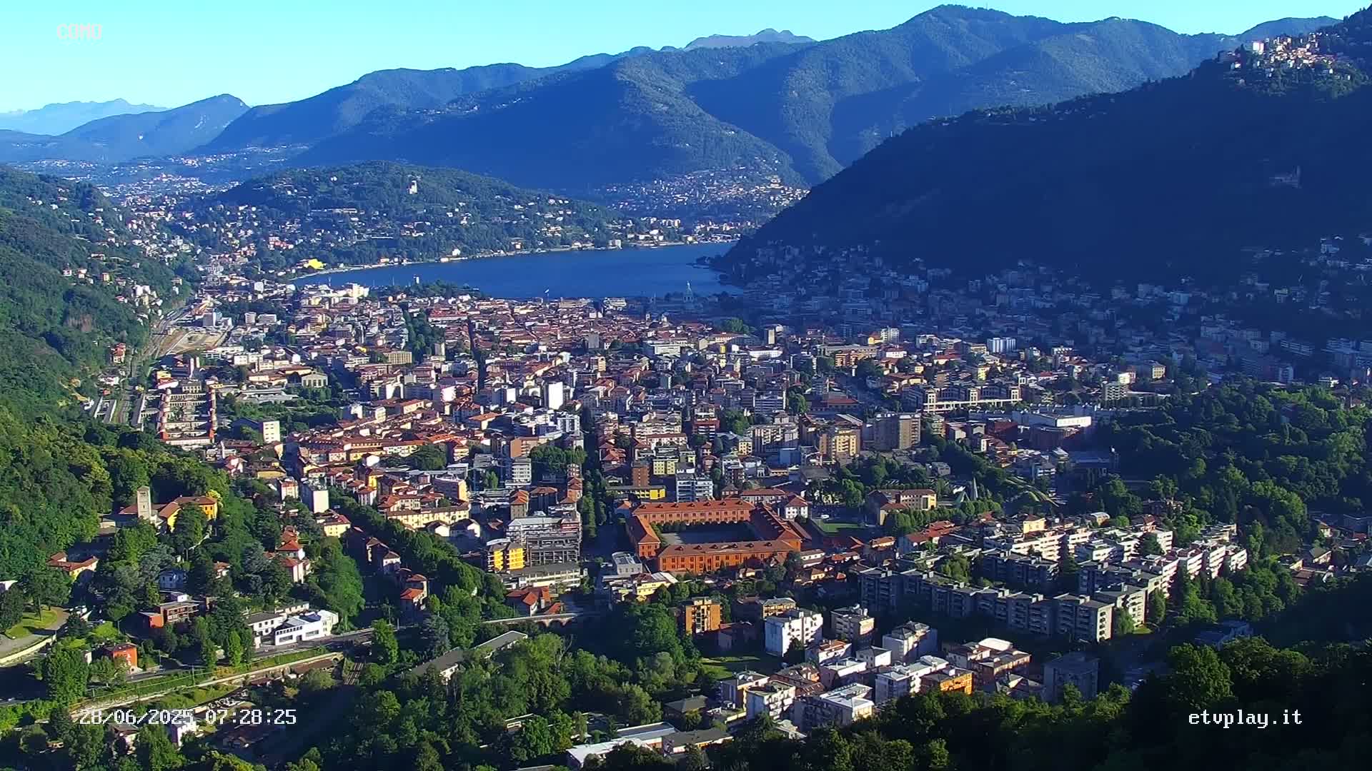 Como City & Lake Skyline Live Cam - Lombardy, Italy