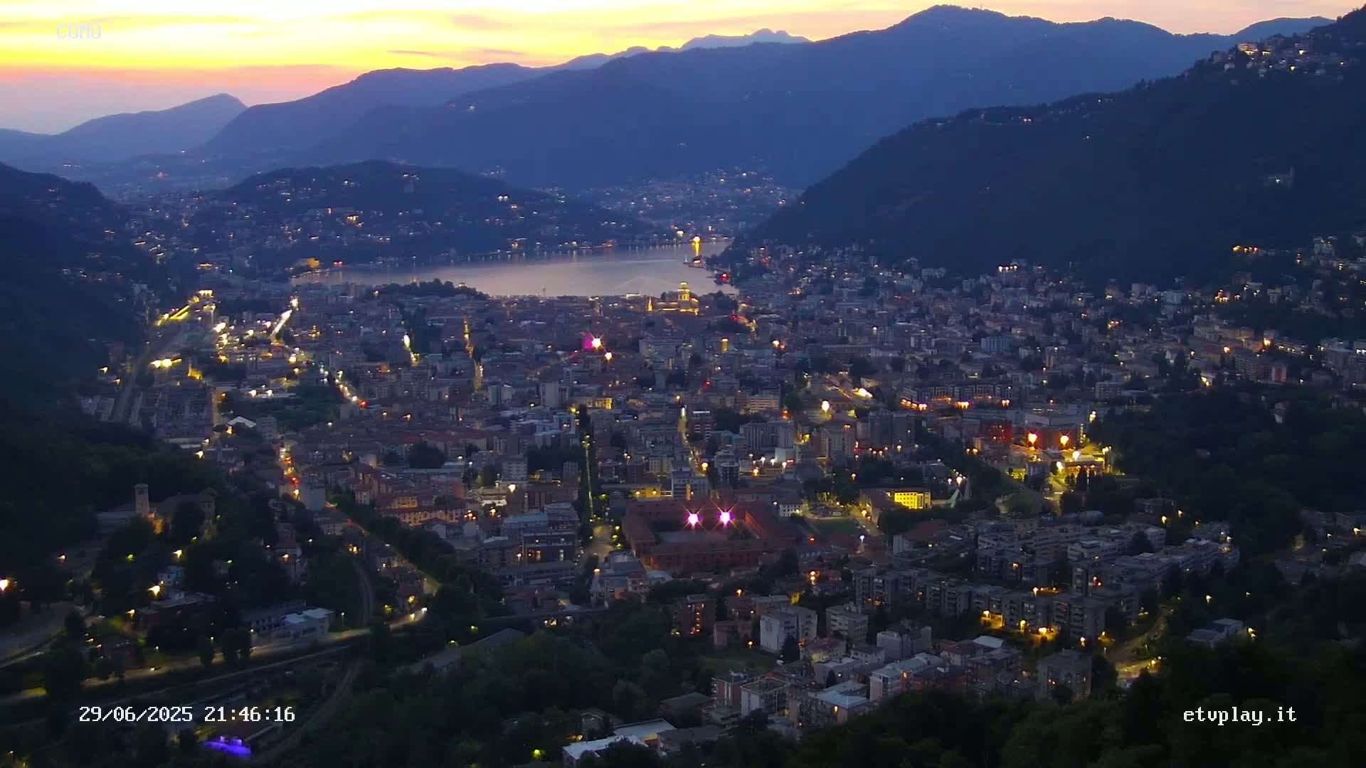 Como City & Lake Skyline Live Cam - Lombardy, Italy