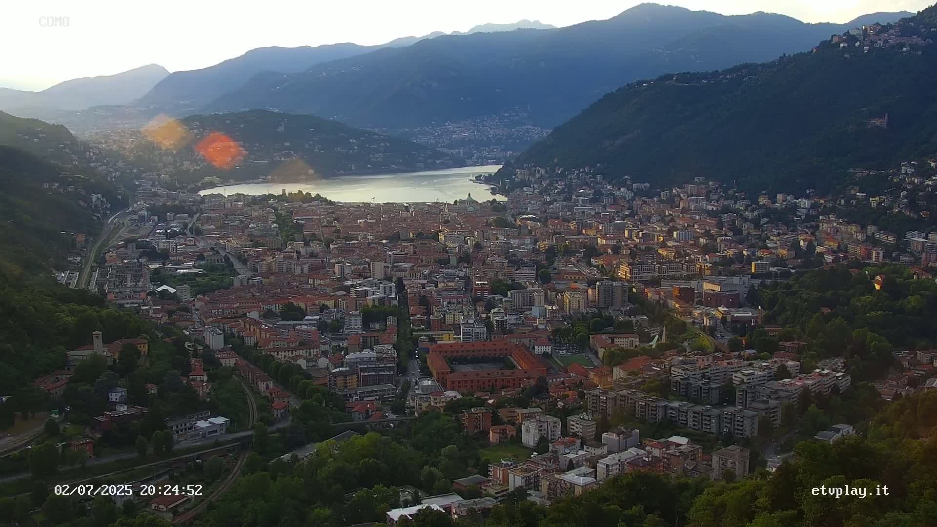Como City & Lake Skyline Live Cam - Lombardy, Italy