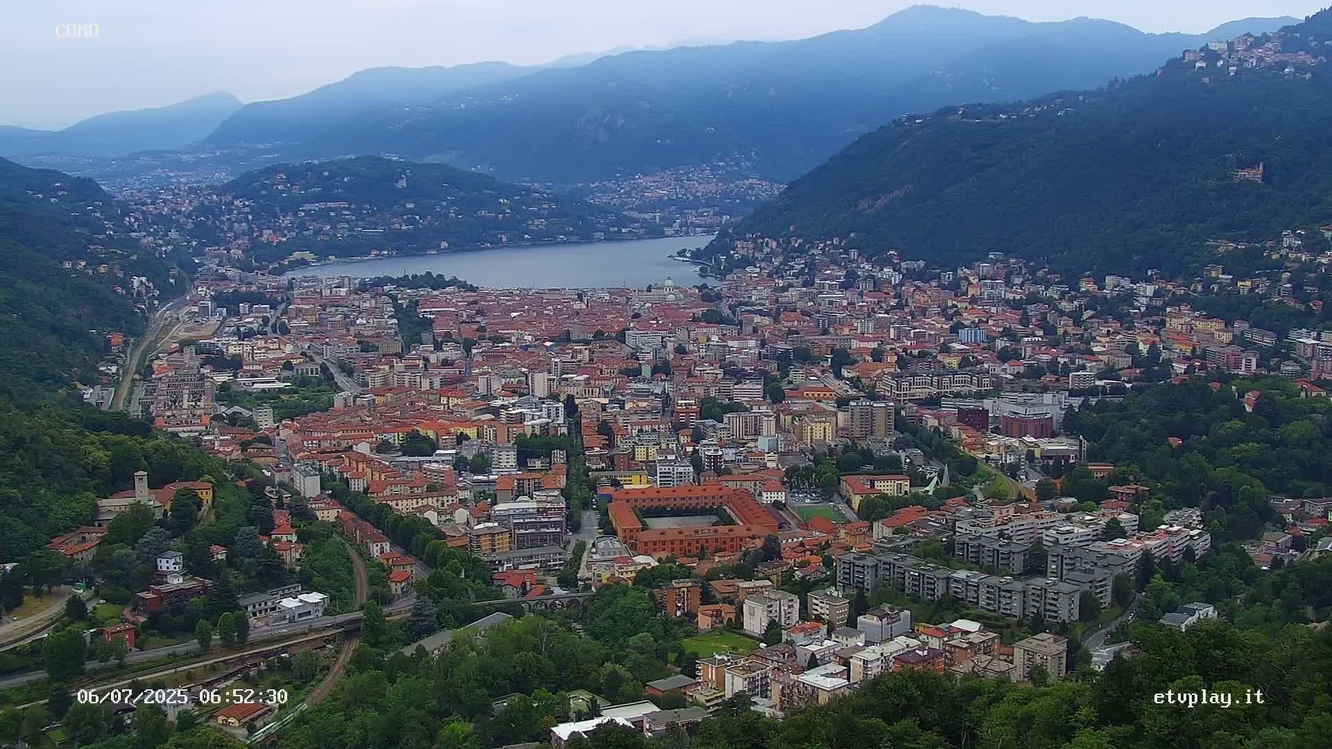 Como City & Lake Skyline Live Cam - Lombardy, Italy