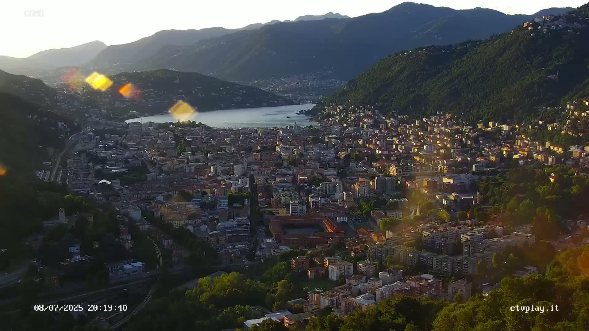 Como City & Lake Skyline Live Cam - Lombardy, Italy