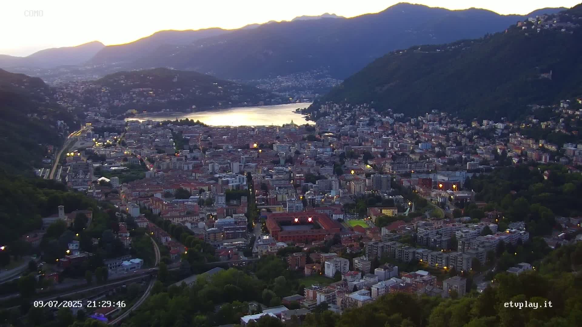 Como City & Lake Skyline Live Cam - Lombardy, Italy