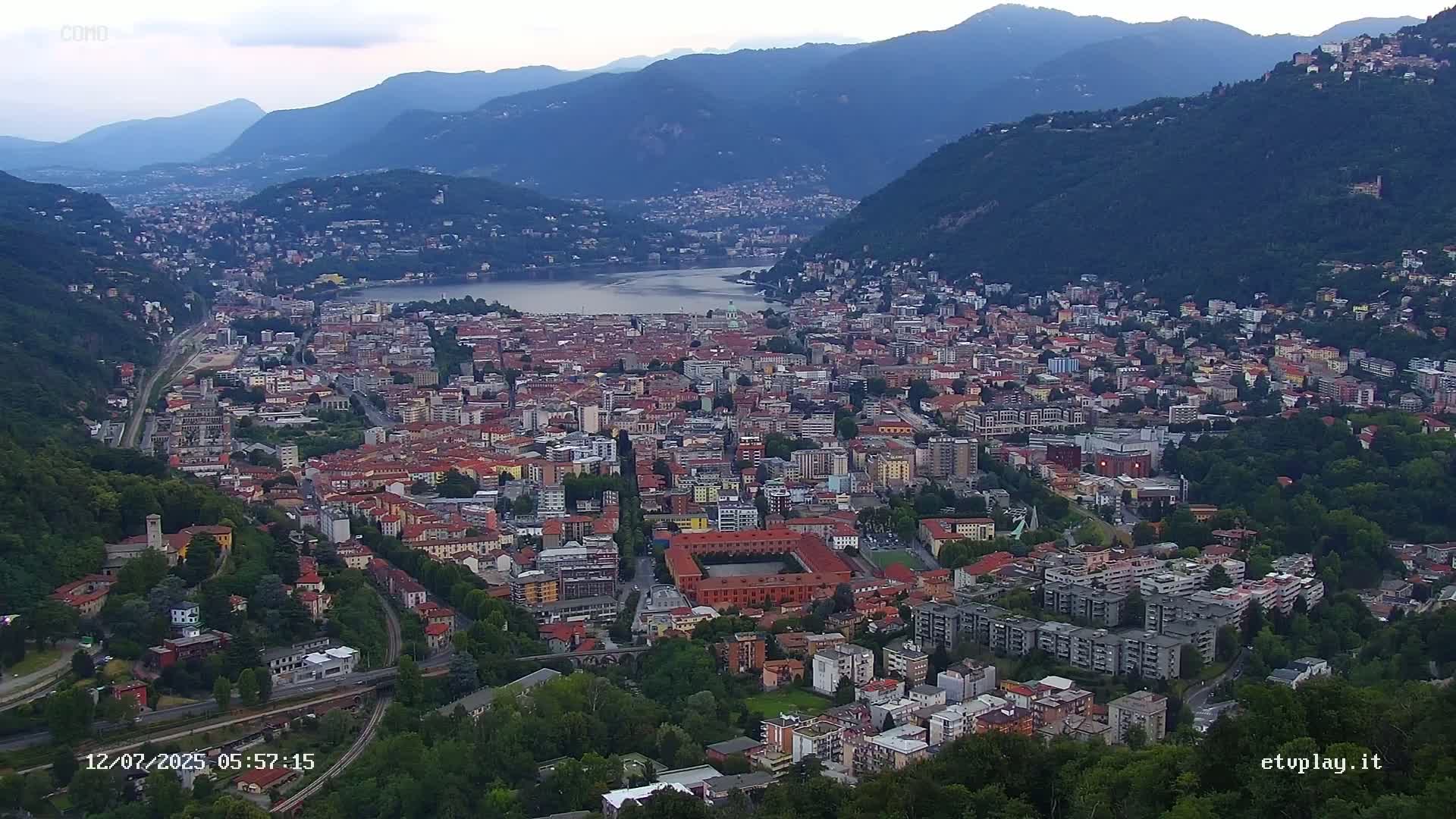 Como City & Lake Skyline Live Cam - Lombardy, Italy